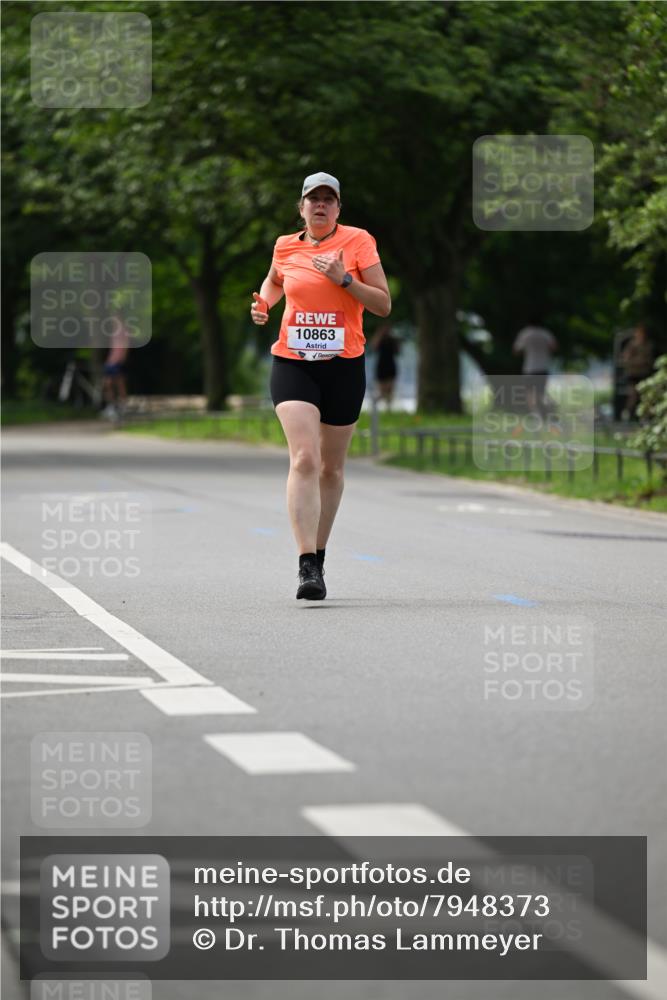 15.06.2025 - REWE Women's Run Dr. Thomas Lammeyer http://msf.ph/oto/7948373 15.06.2025 09:24:55 Laufen 10863 meine-sportfotos.de