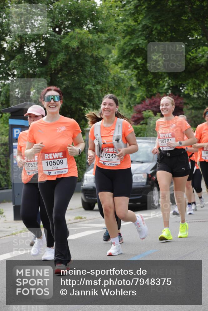 15.06.2025 - REWE Women's Run Jannik Wohlers http://msf.ph/oto/7948375 15.06.2025 08:31:03 Laufen 10524, 10509, 10347, 10701, 10 meine-sportfotos.de
