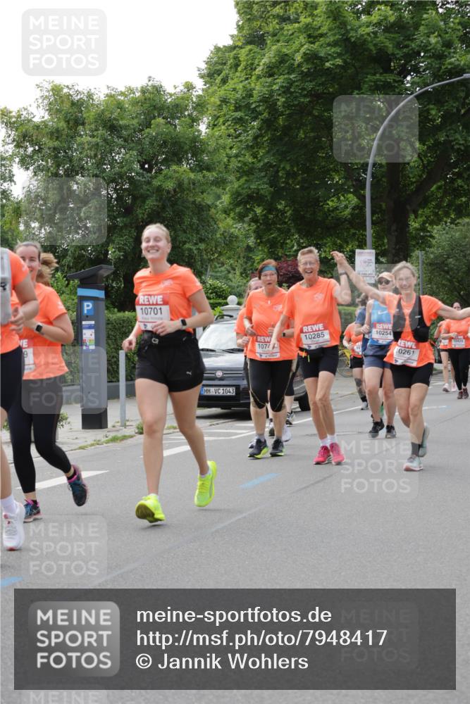 15.06.2025 - REWE Women's Run Jannik Wohlers http://msf.ph/oto/7948417 15.06.2025 08:31:04 Laufen 9, 10701, 1043, 10285, 10254, 1074, 10429, 0261 meine-sportfotos.de