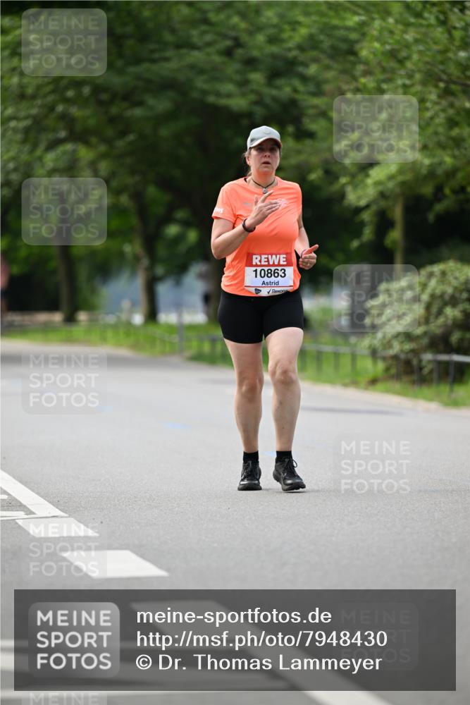 15.06.2025 - REWE Women's Run Dr. Thomas Lammeyer http://msf.ph/oto/7948430 15.06.2025 09:24:57 Laufen 10863 meine-sportfotos.de