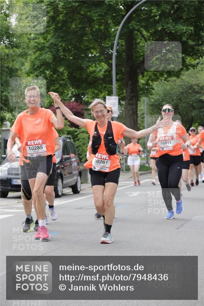 15.06.2025 - REWE Women's Run Jannik Wohlers http://msf.ph/oto/7948436 15.06.2025 08:31:05 Laufen 10285, 10261 meine-sportfotos.de