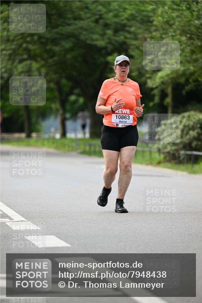 15.06.2025 - REWE Women's Run Dr. Thomas Lammeyer http://msf.ph/oto/7948438 15.06.2025 09:24:57 Laufen 10863 meine-sportfotos.de