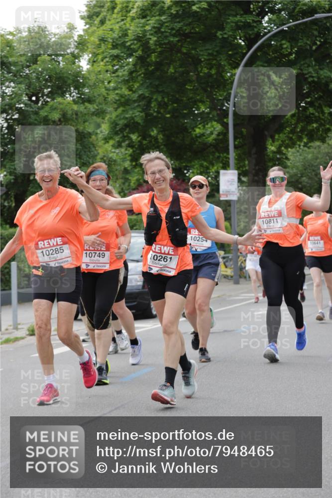 15.06.2025 - REWE Women's Run Jannik Wohlers http://msf.ph/oto/7948465 15.06.2025 08:31:06 Laufen 10285, 10749, 0261, 10254, 10811, 10641 meine-sportfotos.de