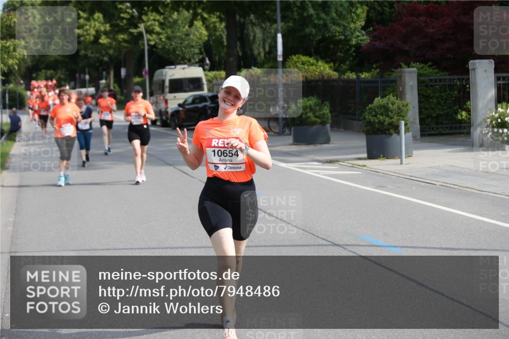 15.06.2025 - REWE Women's Run Jannik Wohlers http://msf.ph/oto/7948486 15.06.2025 09:47:00 Laufen 10654 meine-sportfotos.de