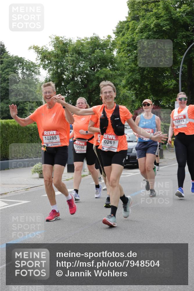 15.06.2025 - REWE Women's Run Jannik Wohlers http://msf.ph/oto/7948504 15.06.2025 08:31:06 Laufen 10285, 10092, 0261, 10811 meine-sportfotos.de