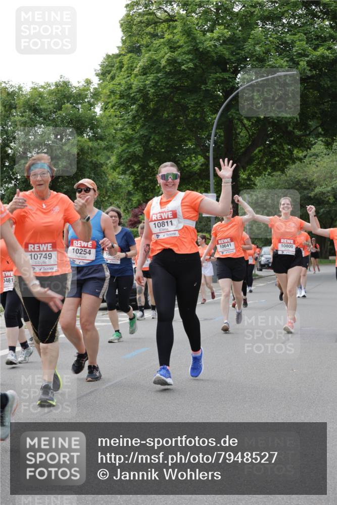 15.06.2025 - REWE Women's Run Jannik Wohlers http://msf.ph/oto/7948527 15.06.2025 08:31:07 Laufen 10749, 10254, 10811, 0481, 10641, 10800 meine-sportfotos.de