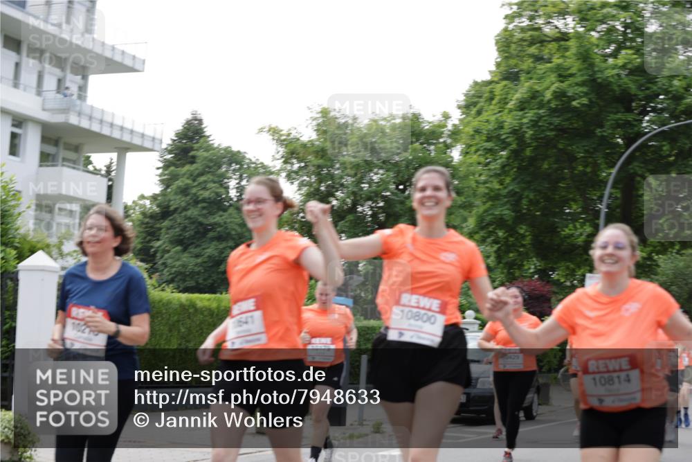 15.06.2025 - REWE Women's Run Jannik Wohlers http://msf.ph/oto/7948633 15.06.2025 08:31:10 Laufen 1641, 10179, 10800, 10814 meine-sportfotos.de