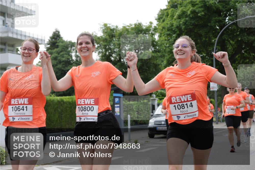 15.06.2025 - REWE Women's Run Jannik Wohlers http://msf.ph/oto/7948663 15.06.2025 08:31:10 Laufen 1024, 10641, 10800, 10814 meine-sportfotos.de