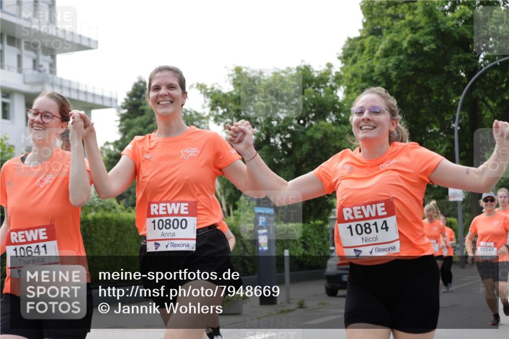 15.06.2025 - REWE Women's Run Jannik Wohlers http://msf.ph/oto/7948669 15.06.2025 08:31:11 Laufen 10641, 10800, 10814, 10247 meine-sportfotos.de