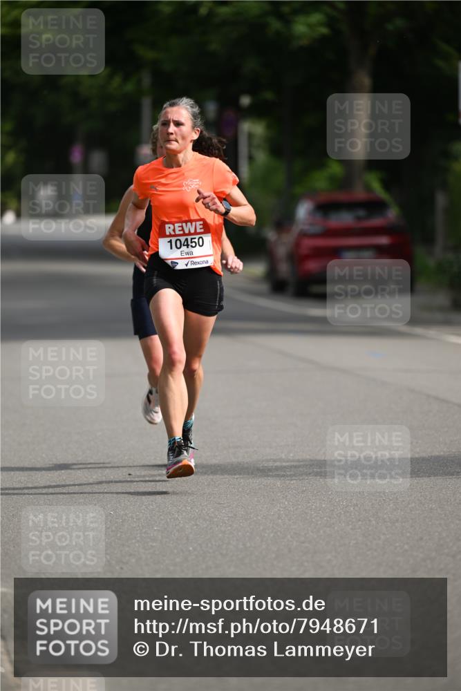 15.06.2025 - REWE Women's Run Dr. Thomas Lammeyer http://msf.ph/oto/7948671 15.06.2025 09:31:49 Laufen 10450 meine-sportfotos.de