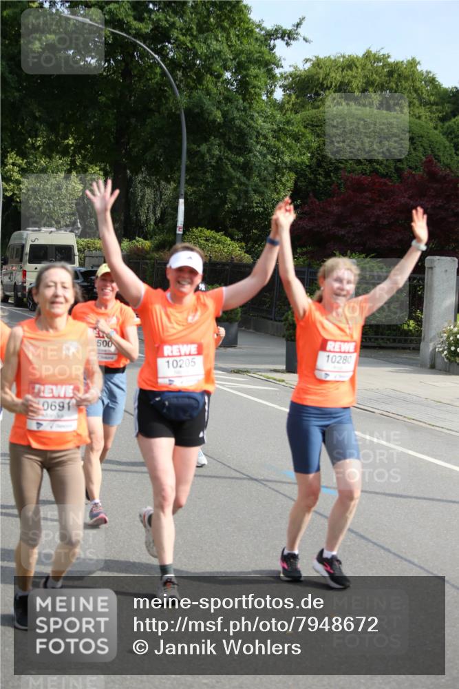 15.06.2025 - REWE Women's Run Jannik Wohlers http://msf.ph/oto/7948672 15.06.2025 09:47:21 Laufen 0691, 500, 10205, 10280 meine-sportfotos.de
