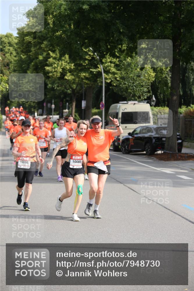 15.06.2025 - REWE Women's Run Jannik Wohlers http://msf.ph/oto/7948730 15.06.2025 09:47:26 Laufen 10086, 10188, 102, 10085 meine-sportfotos.de