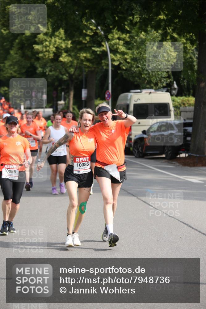 15.06.2025 - REWE Women's Run Jannik Wohlers http://msf.ph/oto/7948736 15.06.2025 09:47:26 Laufen 10086, 10085, 4 meine-sportfotos.de