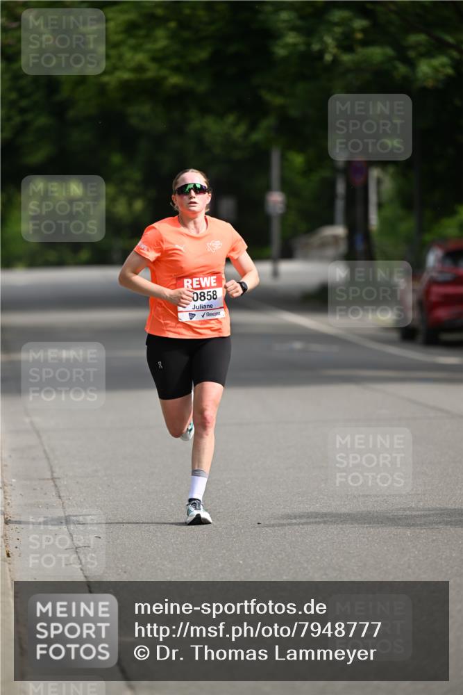15.06.2025 - REWE Women's Run Dr. Thomas Lammeyer http://msf.ph/oto/7948777 15.06.2025 09:31:55 Laufen 0858 meine-sportfotos.de