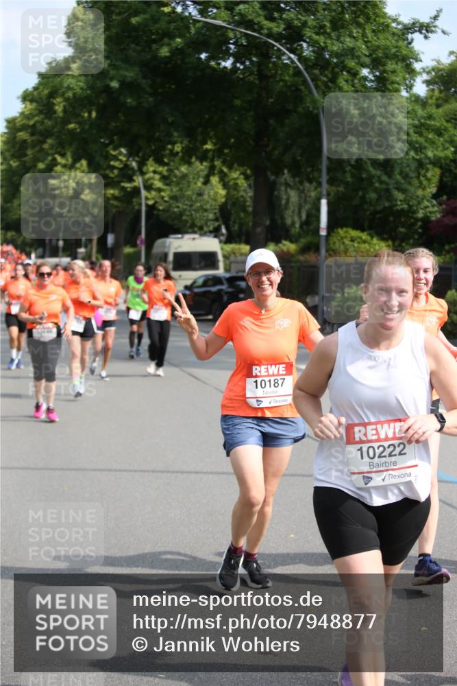 15.06.2025 - REWE Women's Run Jannik Wohlers http://msf.ph/oto/7948877 15.06.2025 09:47:33 Laufen 106, 16, 10187, 10222 meine-sportfotos.de