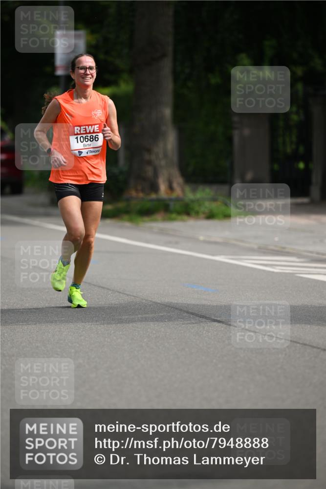 15.06.2025 - REWE Women's Run Dr. Thomas Lammeyer http://msf.ph/oto/7948888 15.06.2025 09:32:38 Laufen 10686 meine-sportfotos.de