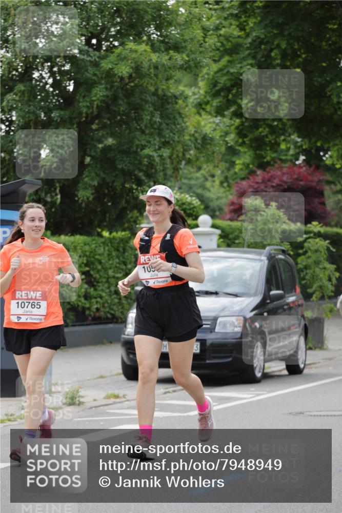 15.06.2025 - REWE Women's Run Jannik Wohlers http://msf.ph/oto/7948949 15.06.2025 08:31:23 Laufen 10765, 105 meine-sportfotos.de