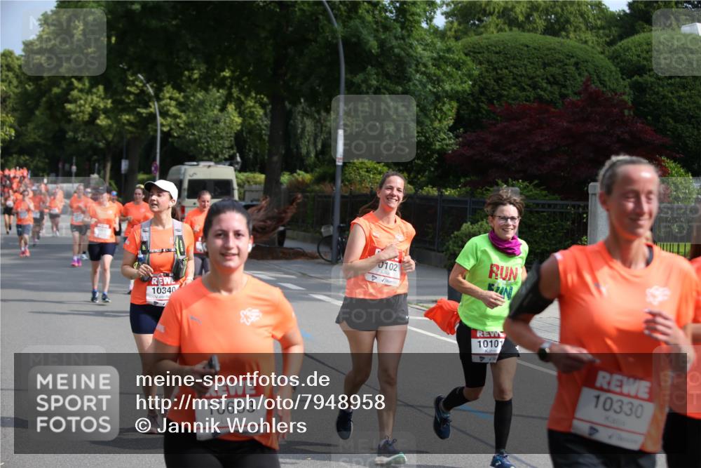 15.06.2025 - REWE Women's Run Jannik Wohlers http://msf.ph/oto/7948958 15.06.2025 09:47:39 Laufen 0, 10340, 0102, 10653, 10101, 10330 meine-sportfotos.de