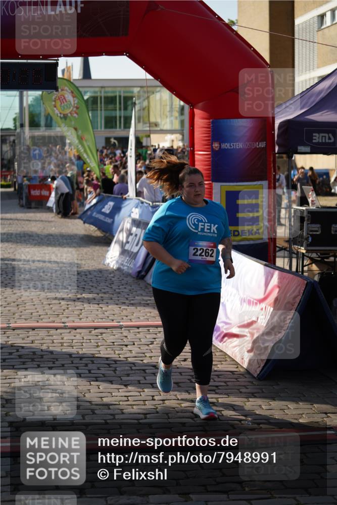 13.06.2025 - Holstenköstenlauf Felixshl http://msf.ph/oto/7948991 13.06.2025 18:20:27 Laufen 2262, 3639 meine-sportfotos.de