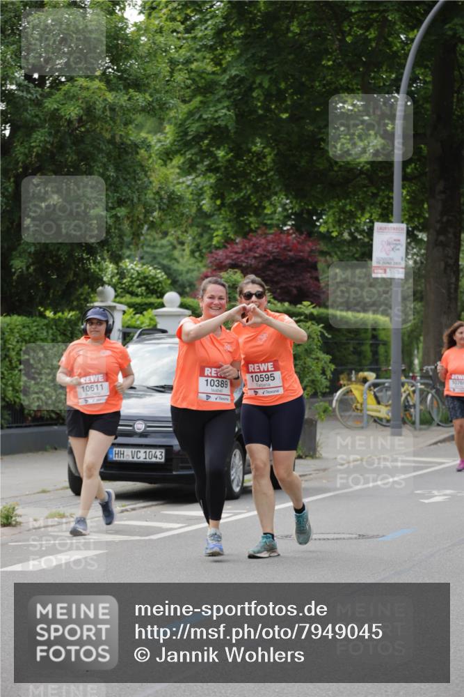 15.06.2025 - REWE Women's Run Jannik Wohlers http://msf.ph/oto/7949045 15.06.2025 08:31:26 Laufen 10611, 10389, 10595, 1043, 15, 2025, 1076 meine-sportfotos.de