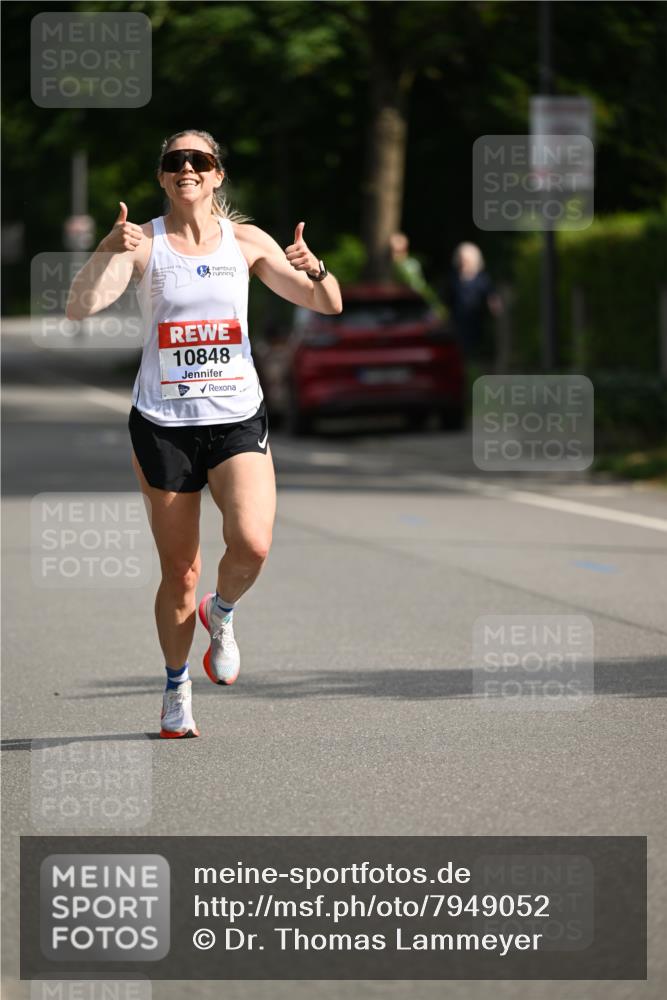 15.06.2025 - REWE Women's Run Dr. Thomas Lammeyer http://msf.ph/oto/7949052 15.06.2025 09:33:51 Laufen 10848 meine-sportfotos.de