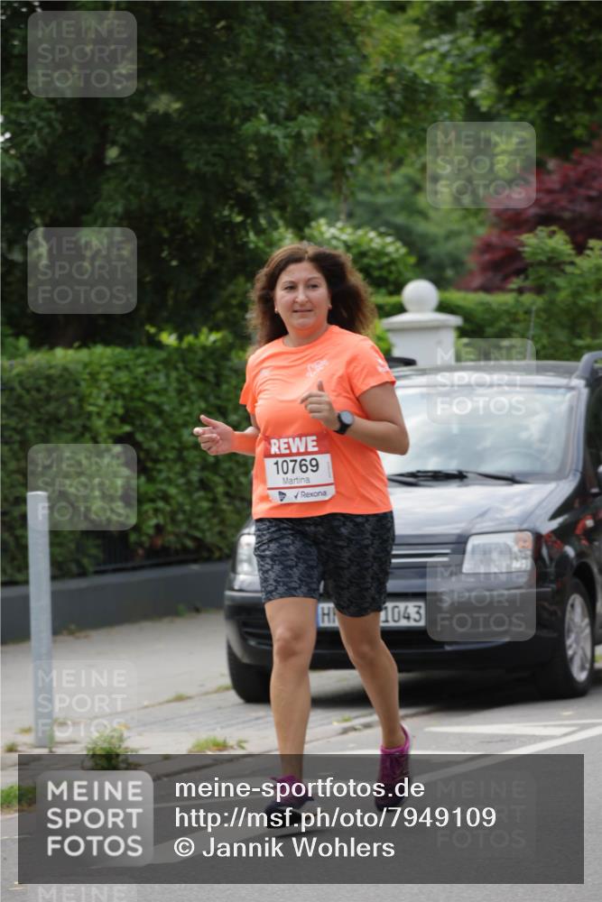 15.06.2025 - REWE Women's Run Jannik Wohlers http://msf.ph/oto/7949109 15.06.2025 08:31:32 Laufen 10769, 1043 meine-sportfotos.de