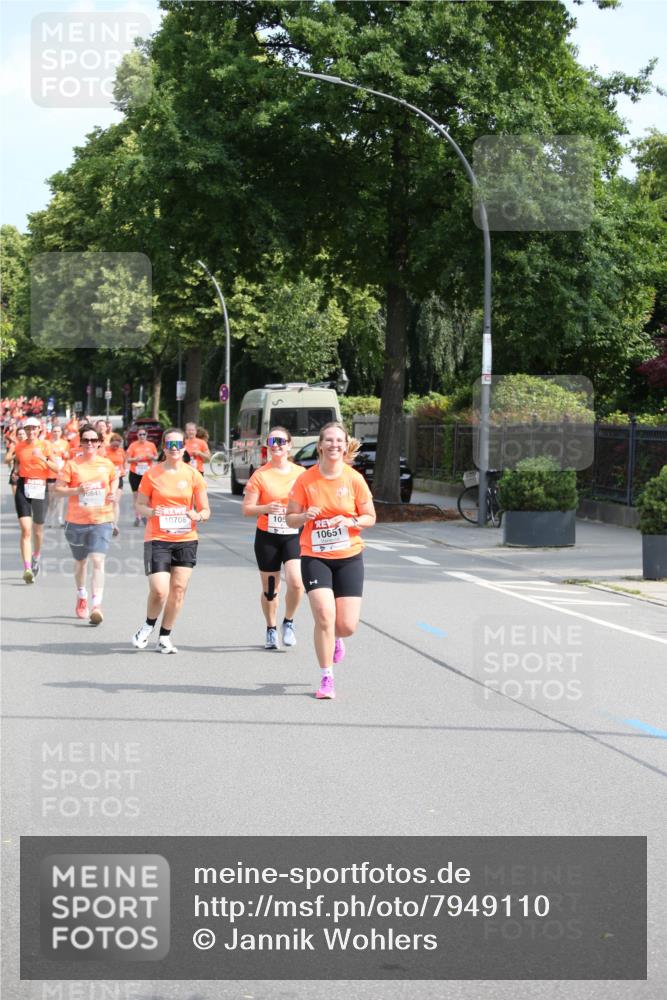 15.06.2025 - REWE Women's Run Jannik Wohlers http://msf.ph/oto/7949110 15.06.2025 09:47:46 Laufen 0845, 10708, 105, 10651 meine-sportfotos.de
