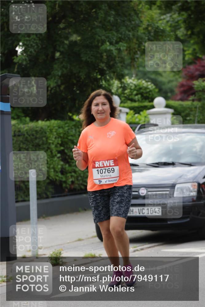 15.06.2025 - REWE Women's Run Jannik Wohlers http://msf.ph/oto/7949117 15.06.2025 08:31:32 Laufen 10769, 1043 meine-sportfotos.de