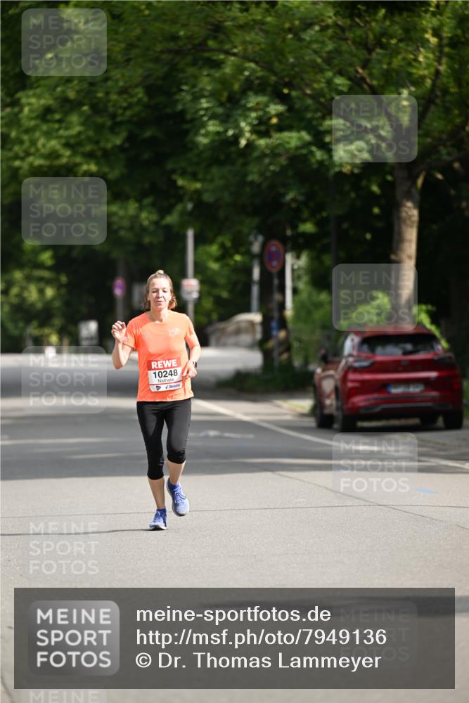 15.06.2025 - REWE Women's Run Dr. Thomas Lammeyer http://msf.ph/oto/7949136 15.06.2025 09:34:06 Laufen 10248 meine-sportfotos.de