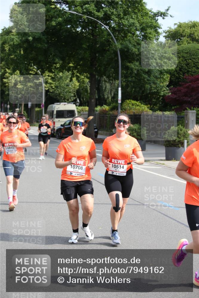 15.06.2025 - REWE Women's Run Jannik Wohlers http://msf.ph/oto/7949162 15.06.2025 09:47:49 Laufen 10845, 10708, 10514 meine-sportfotos.de