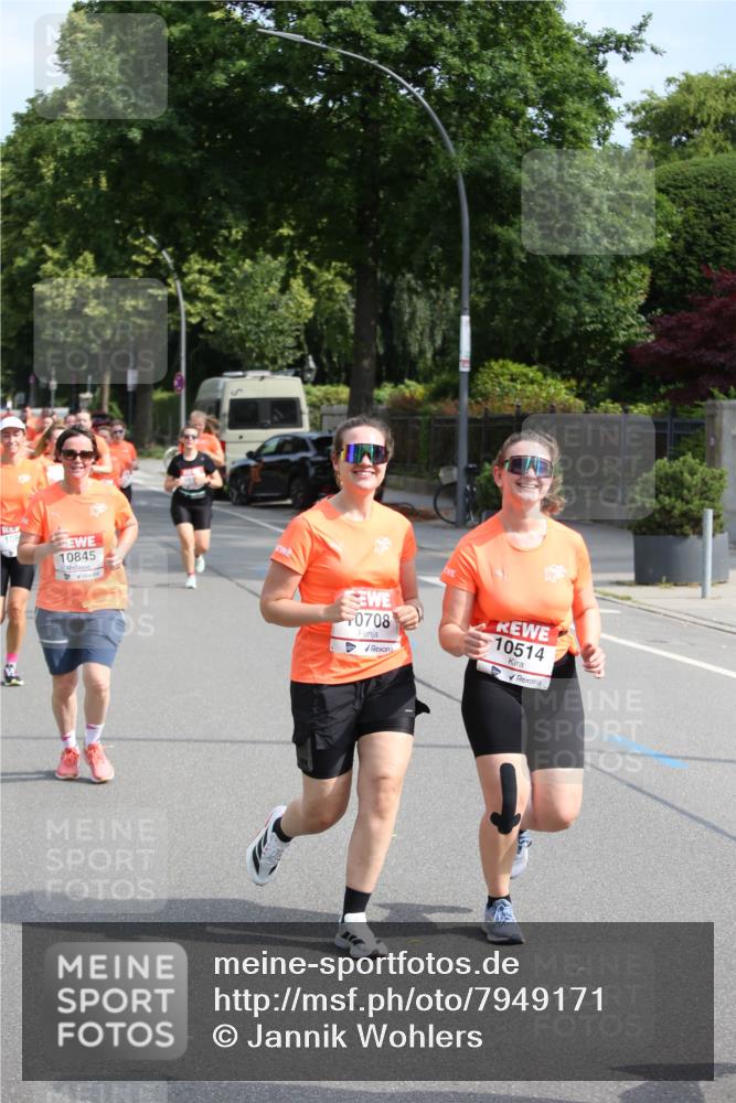 15.06.2025 - REWE Women's Run Jannik Wohlers http://msf.ph/oto/7949171 15.06.2025 09:47:49 Laufen 108, 10845, 0708, 10514 meine-sportfotos.de