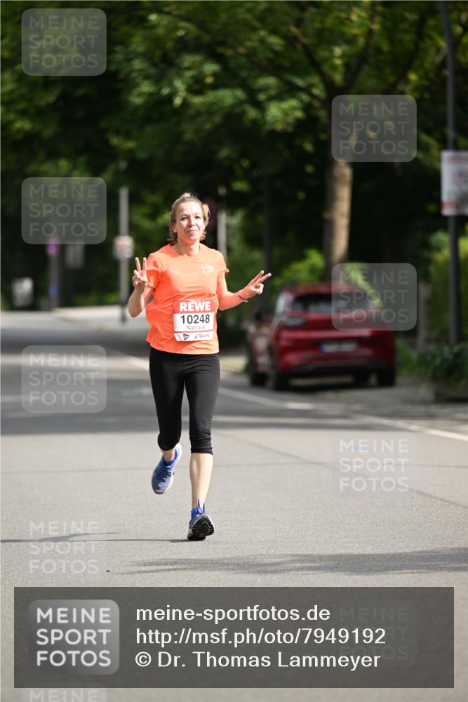 15.06.2025 - REWE Women's Run Dr. Thomas Lammeyer http://msf.ph/oto/7949192 15.06.2025 09:34:08 Laufen 10248 meine-sportfotos.de