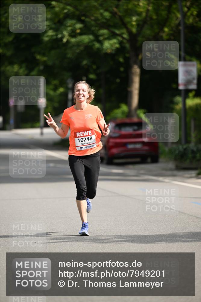 15.06.2025 - REWE Women's Run Dr. Thomas Lammeyer http://msf.ph/oto/7949201 15.06.2025 09:34:08 Laufen 10248 meine-sportfotos.de