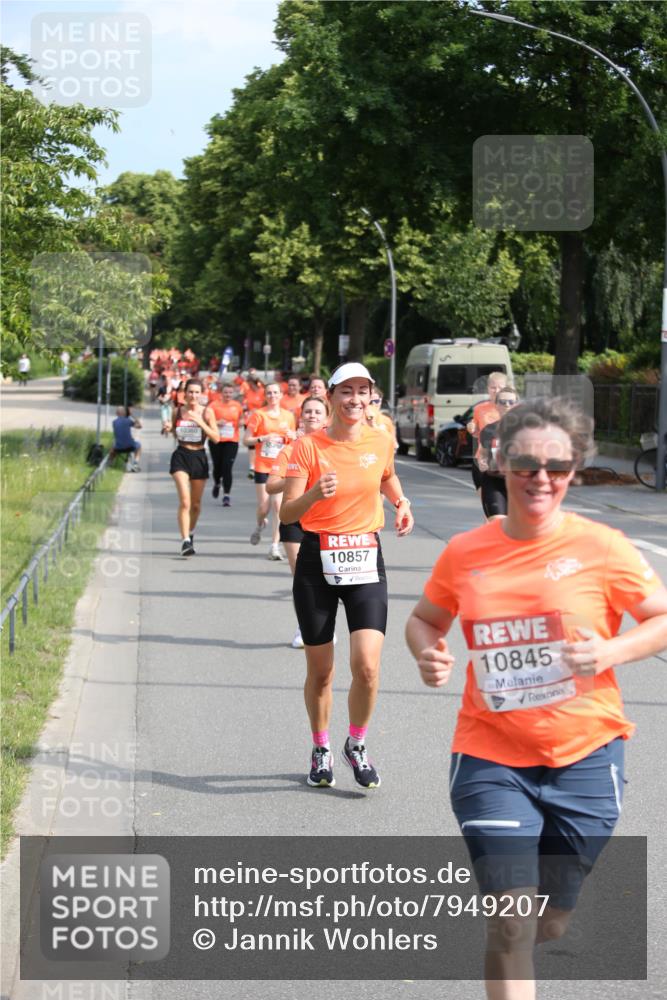 15.06.2025 - REWE Women's Run Jannik Wohlers http://msf.ph/oto/7949207 15.06.2025 09:47:51 Laufen 10360, 10857, 10845 meine-sportfotos.de