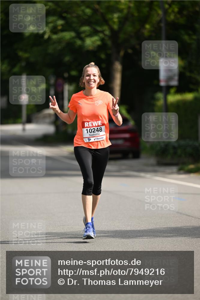 15.06.2025 - REWE Women's Run Dr. Thomas Lammeyer http://msf.ph/oto/7949216 15.06.2025 09:34:08 Laufen 10248 meine-sportfotos.de