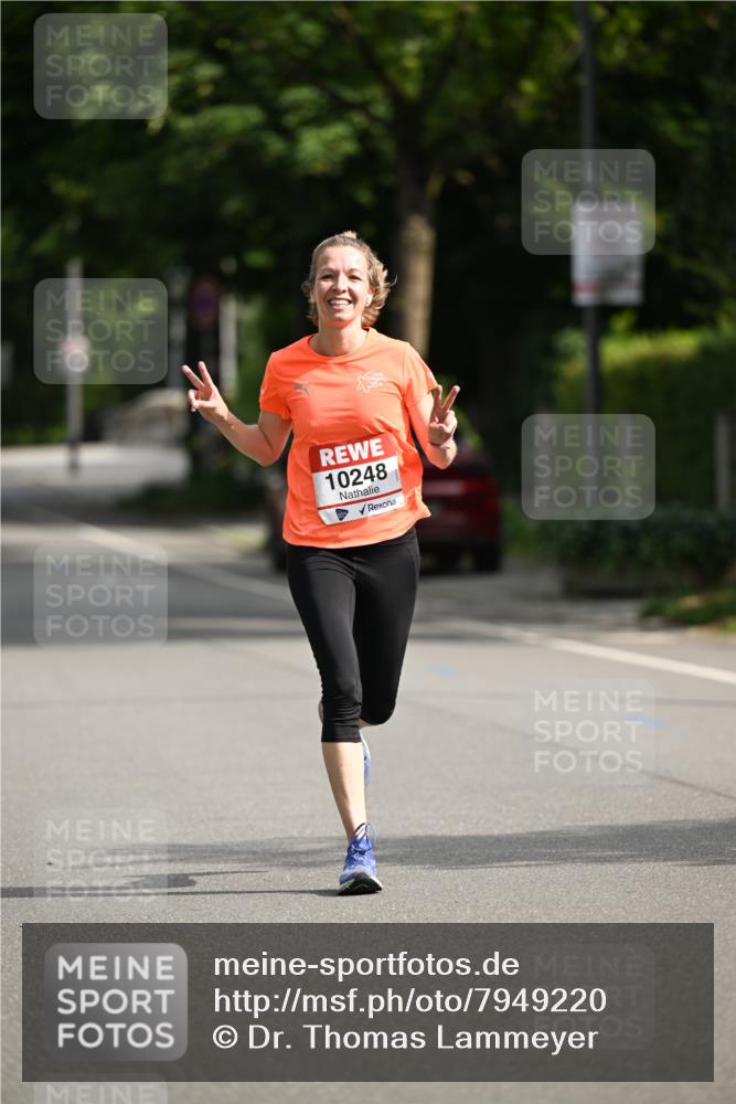 15.06.2025 - REWE Women's Run Dr. Thomas Lammeyer http://msf.ph/oto/7949220 15.06.2025 09:34:09 Laufen 10248 meine-sportfotos.de