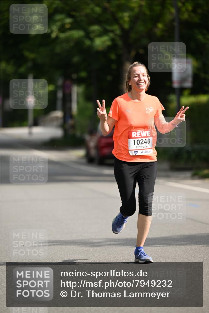 15.06.2025 - REWE Women's Run Dr. Thomas Lammeyer http://msf.ph/oto/7949232 15.06.2025 09:34:09 Laufen 10248 meine-sportfotos.de