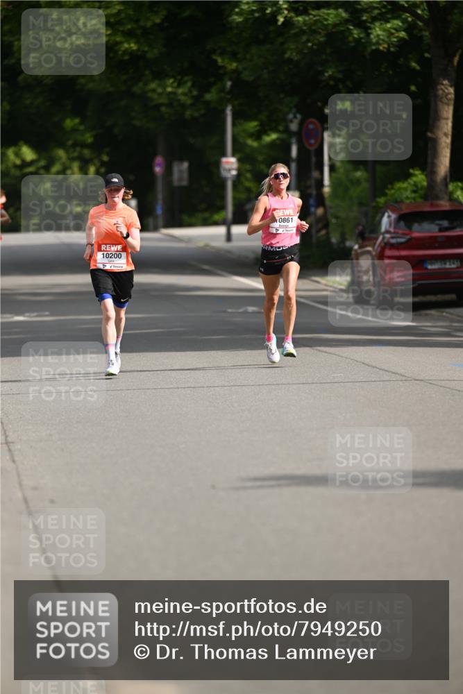15.06.2025 - REWE Women's Run Dr. Thomas Lammeyer http://msf.ph/oto/7949250 15.06.2025 09:34:17 Laufen 0861, 4, 10200 meine-sportfotos.de