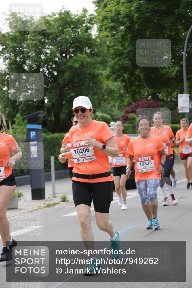 15.06.2025 - REWE Women's Run Jannik Wohlers http://msf.ph/oto/7949262 15.06.2025 08:31:38 Laufen 10206, 10309, 10333 meine-sportfotos.de