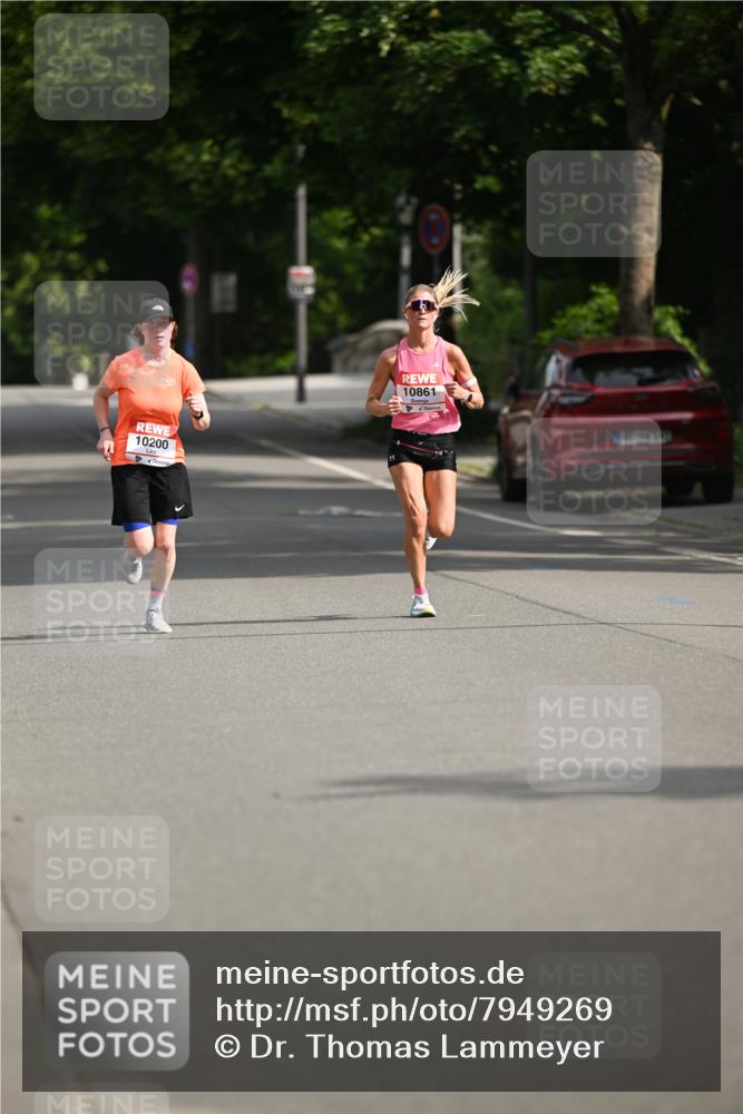 15.06.2025 - REWE Women's Run Dr. Thomas Lammeyer http://msf.ph/oto/7949269 15.06.2025 09:34:17 Laufen 10200, 10861 meine-sportfotos.de