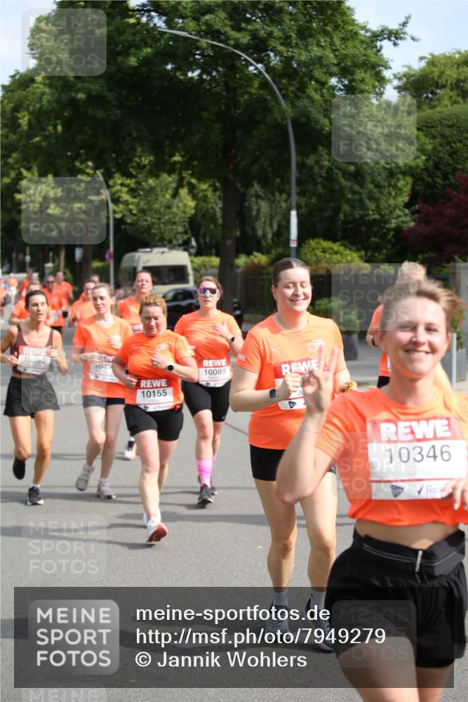 15.06.2025 - REWE Women's Run Jannik Wohlers http://msf.ph/oto/7949279 15.06.2025 09:47:55 Laufen 10360, 049, 10089, 10155, 10346 meine-sportfotos.de