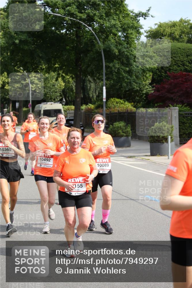 15.06.2025 - REWE Women's Run Jannik Wohlers http://msf.ph/oto/7949297 15.06.2025 09:47:56 Laufen 1055, 10360, 10492, 155, 10089 meine-sportfotos.de