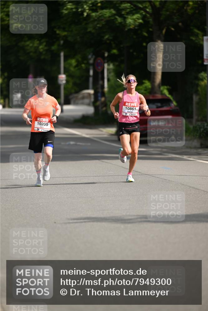 15.06.2025 - REWE Women's Run Dr. Thomas Lammeyer http://msf.ph/oto/7949300 15.06.2025 09:34:18 Laufen 10200, 10861 meine-sportfotos.de