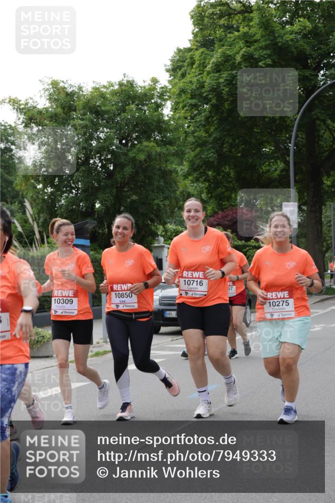 15.06.2025 - REWE Women's Run Jannik Wohlers http://msf.ph/oto/7949333 15.06.2025 08:31:41 Laufen 10309, 10850, 10716, 57, 10275 meine-sportfotos.de