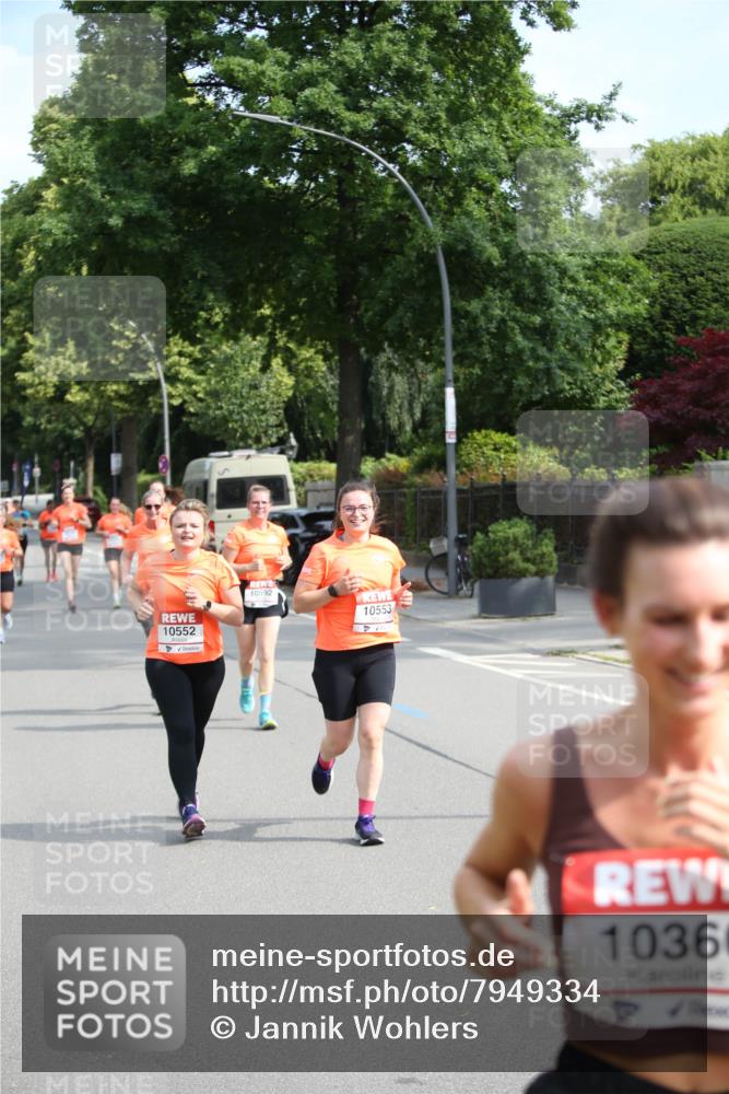 15.06.2025 - REWE Women's Run Jannik Wohlers http://msf.ph/oto/7949334 15.06.2025 09:47:58 Laufen 10552, 10553, 103 meine-sportfotos.de