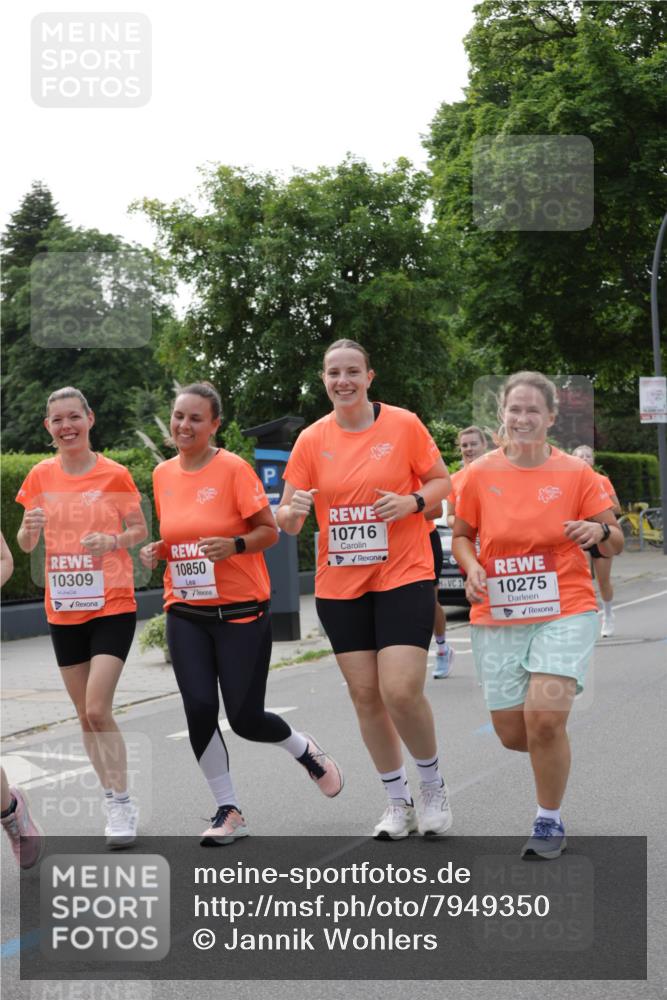 15.06.2025 - REWE Women's Run Jannik Wohlers http://msf.ph/oto/7949350 15.06.2025 08:31:41 Laufen 10309, 10850, 10716, 1, 10275 meine-sportfotos.de