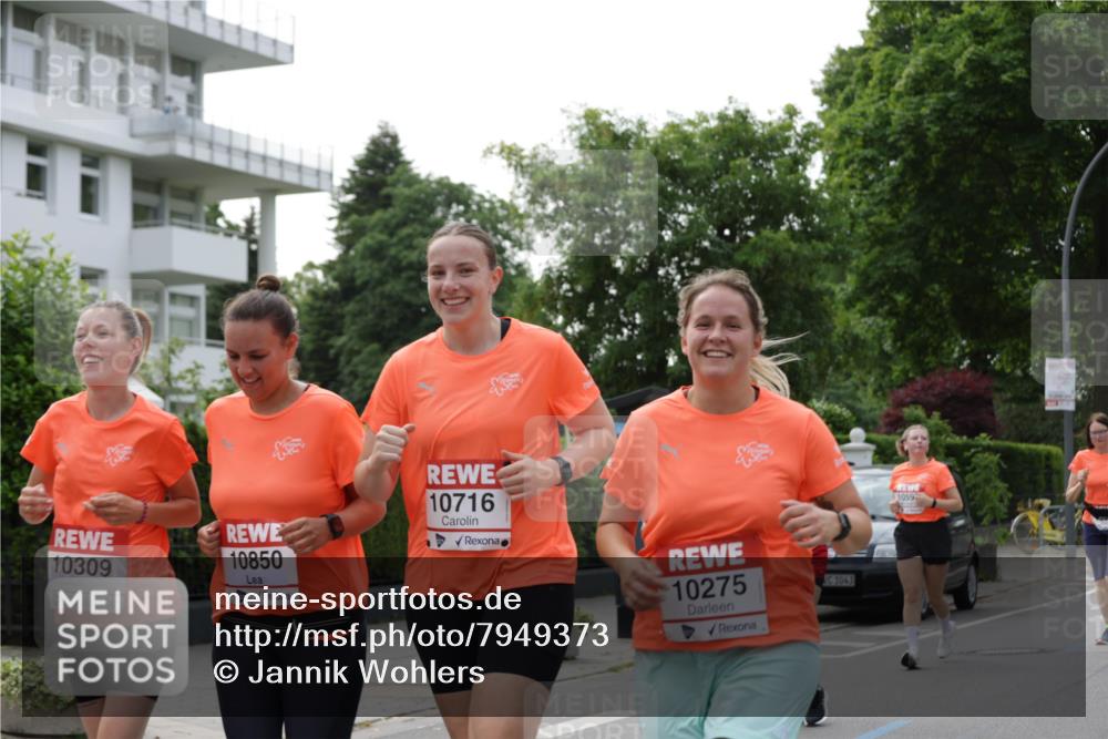 15.06.2025 - REWE Women's Run Jannik Wohlers http://msf.ph/oto/7949373 15.06.2025 08:31:42 Laufen 10309, 10850, 10716, 10275, 1043, 1059 meine-sportfotos.de