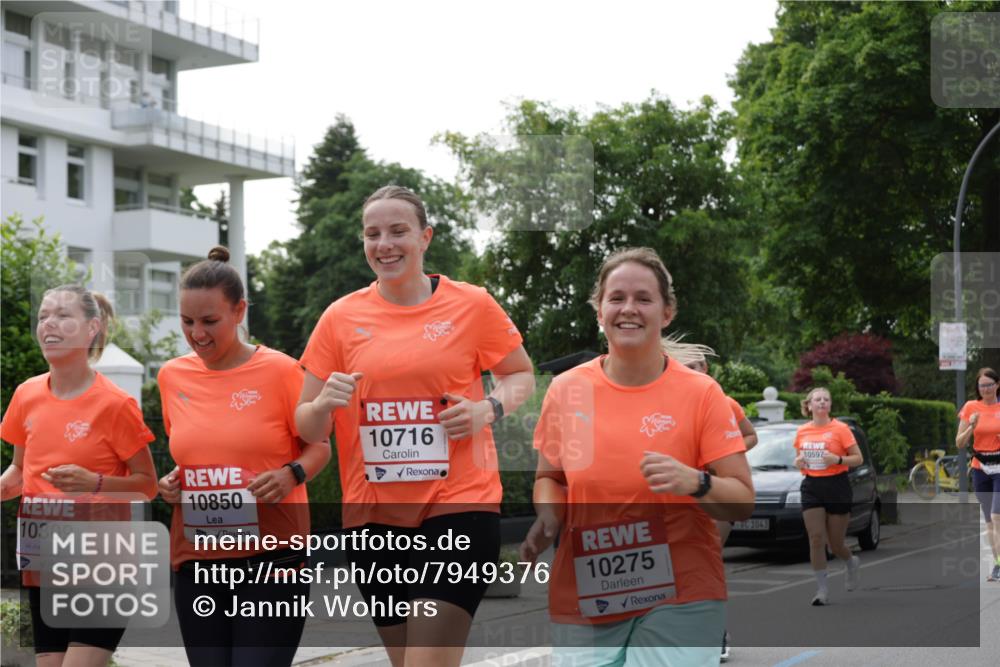 15.06.2025 - REWE Women's Run Jannik Wohlers http://msf.ph/oto/7949376 15.06.2025 08:31:42 Laufen 10309, 10850, 10716, 10275, 1043, 10597 meine-sportfotos.de