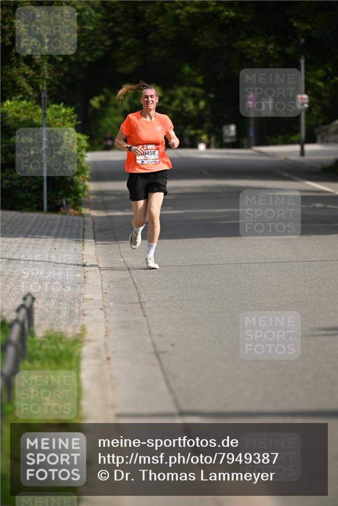 15.06.2025 - REWE Women's Run Dr. Thomas Lammeyer http://msf.ph/oto/7949387 15.06.2025 09:34:22 Laufen 0458 meine-sportfotos.de