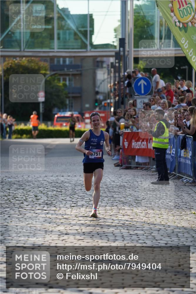 13.06.2025 - Holstenköstenlauf Felixshl http://msf.ph/oto/7949404 13.06.2025 19:35:04 Laufen 3751 meine-sportfotos.de